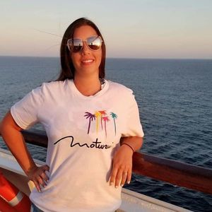 Meet your Posher, Summer